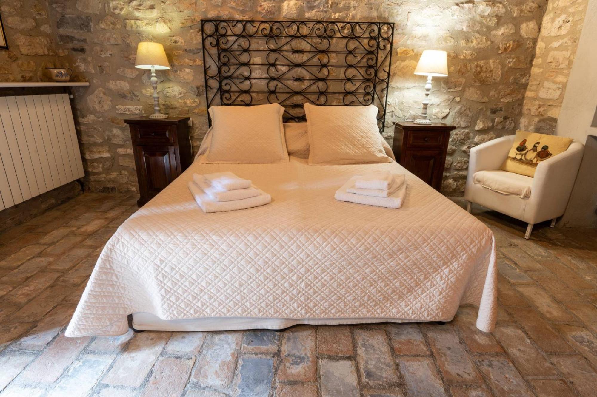 Bed and Breakfast Castello Valenzino Antognola Zewnętrze zdjęcie