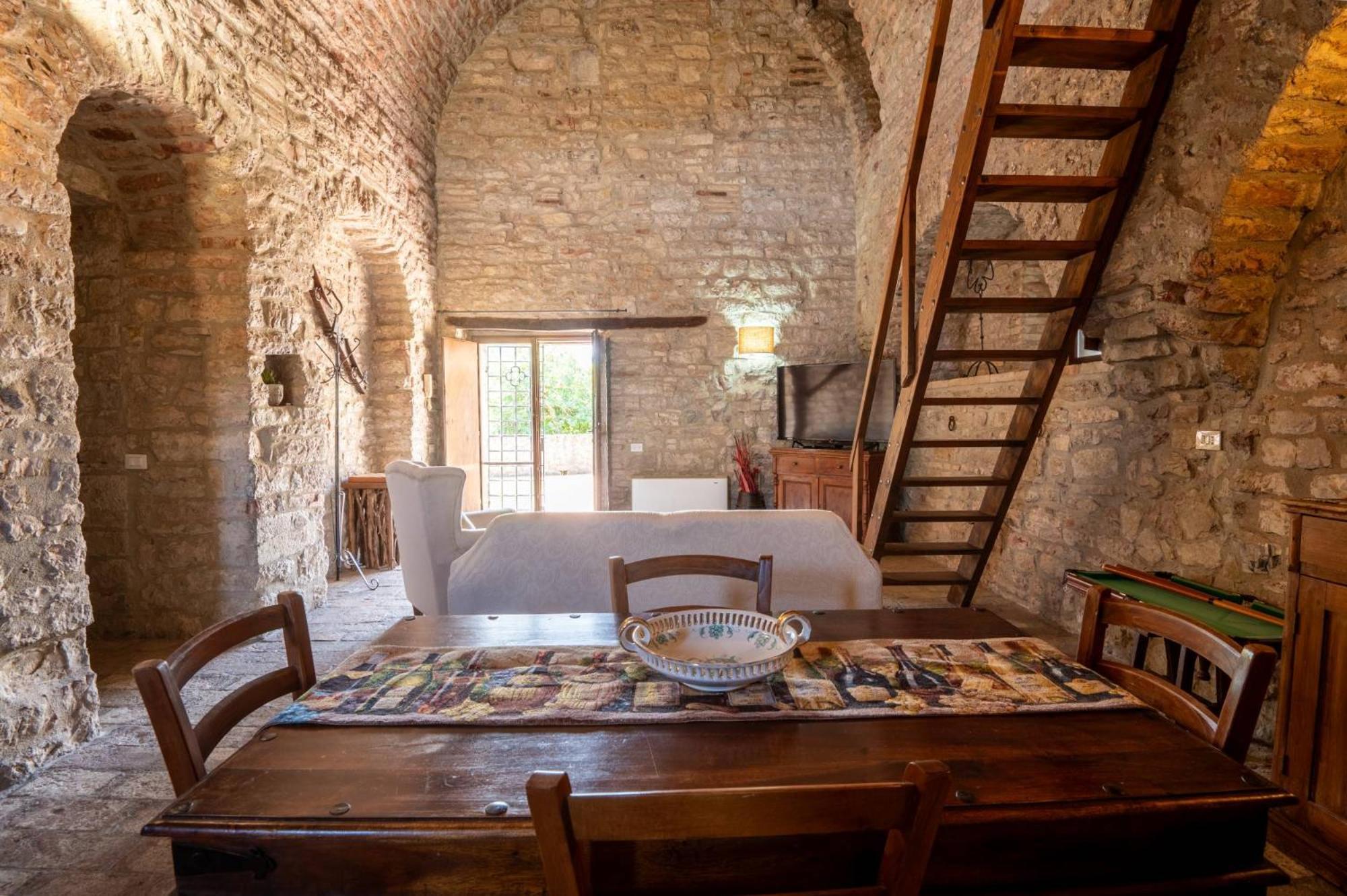 Bed and Breakfast Castello Valenzino Antognola Zewnętrze zdjęcie
